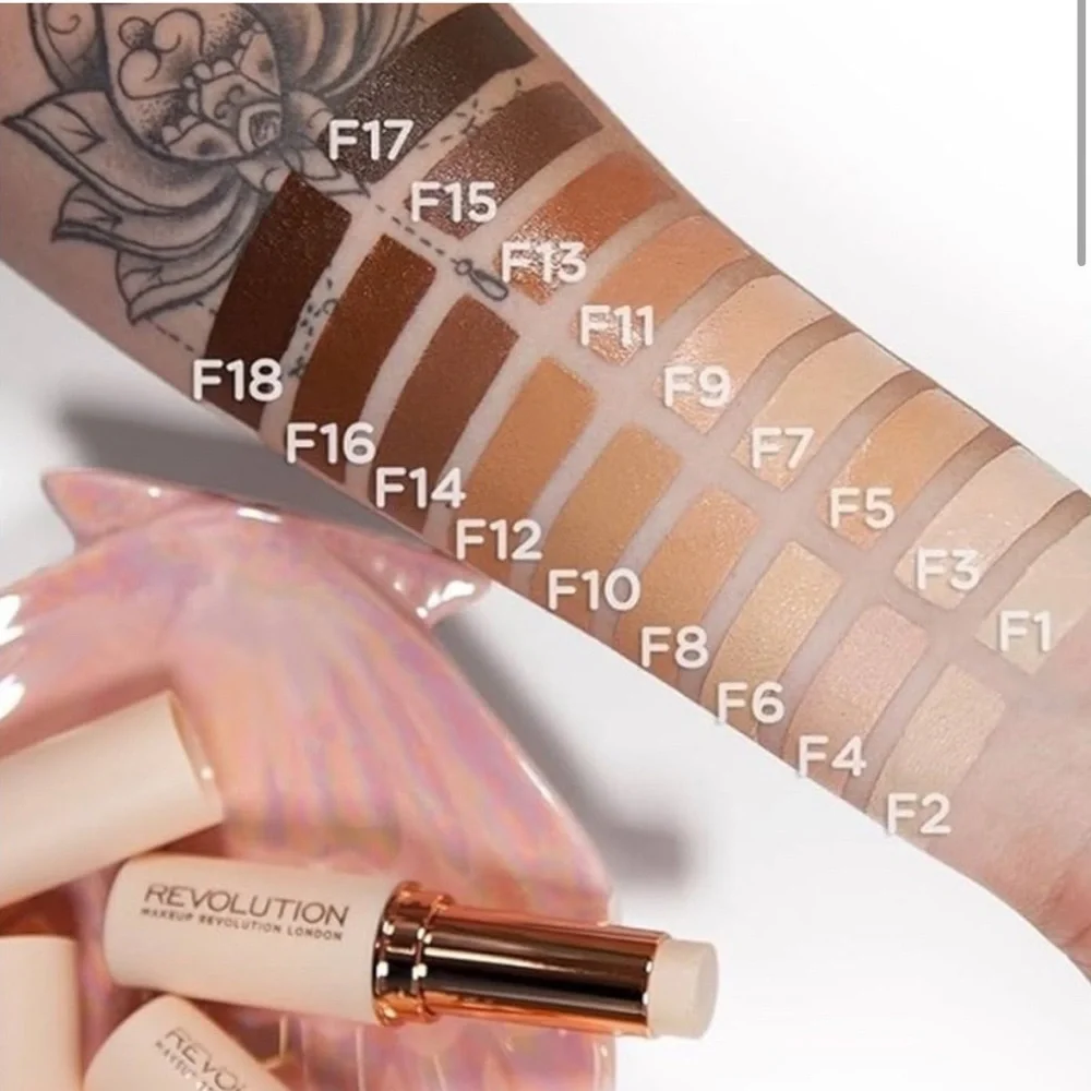 Makeup Revolution Fast Base Stick Foundation F5 NEW‎
